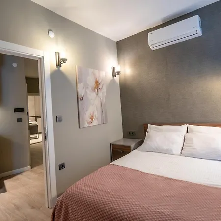 Verula City 4*