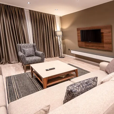 Verula City 4*