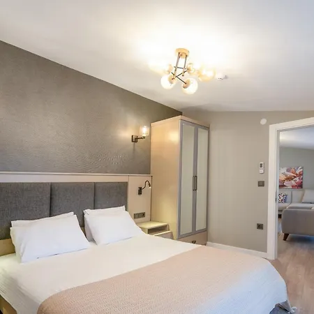 公寓式酒店 Verula City 4*